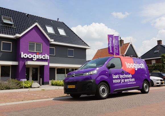 Naamsverandering van Loohuis naar Loogisch